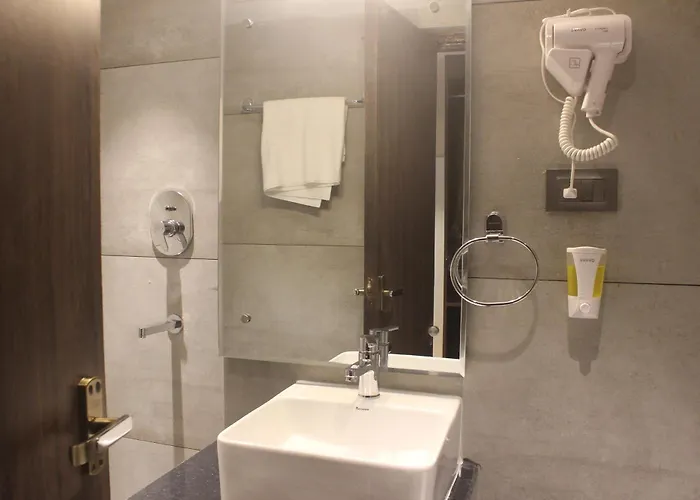 Crown Plaza Hotel