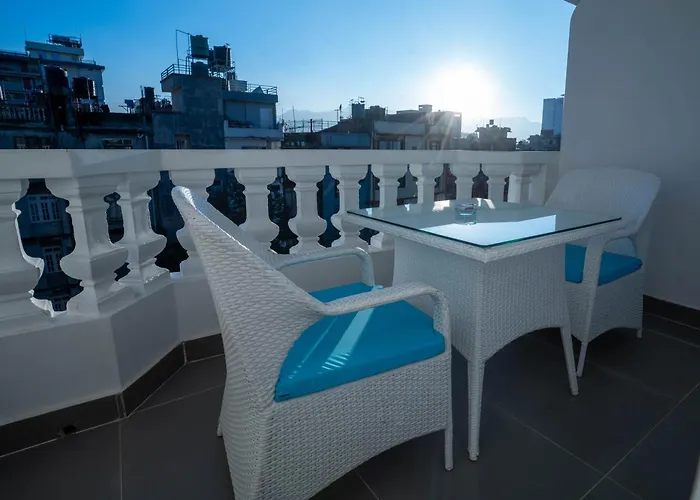 Hotel Crown Plaza